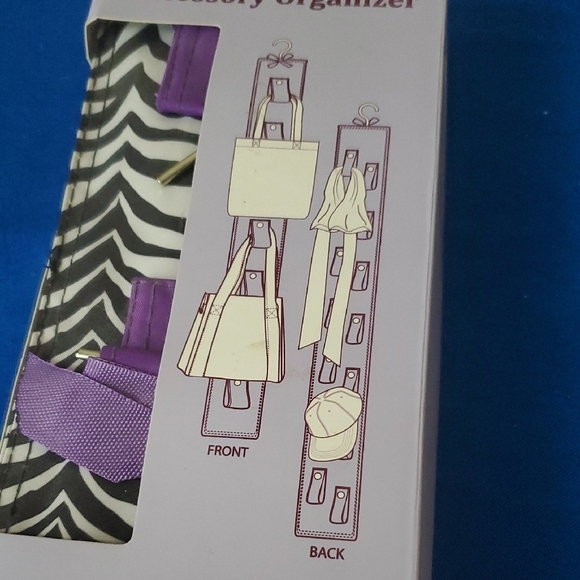 4/$20 Cul-de-sac Purple and Black Accessory Organizer - Picture 2 of 5